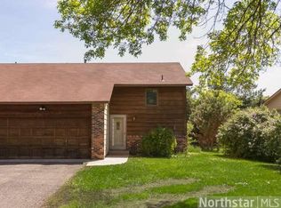 10609 Bluebird St NW, Coon Rapids, MN 55433