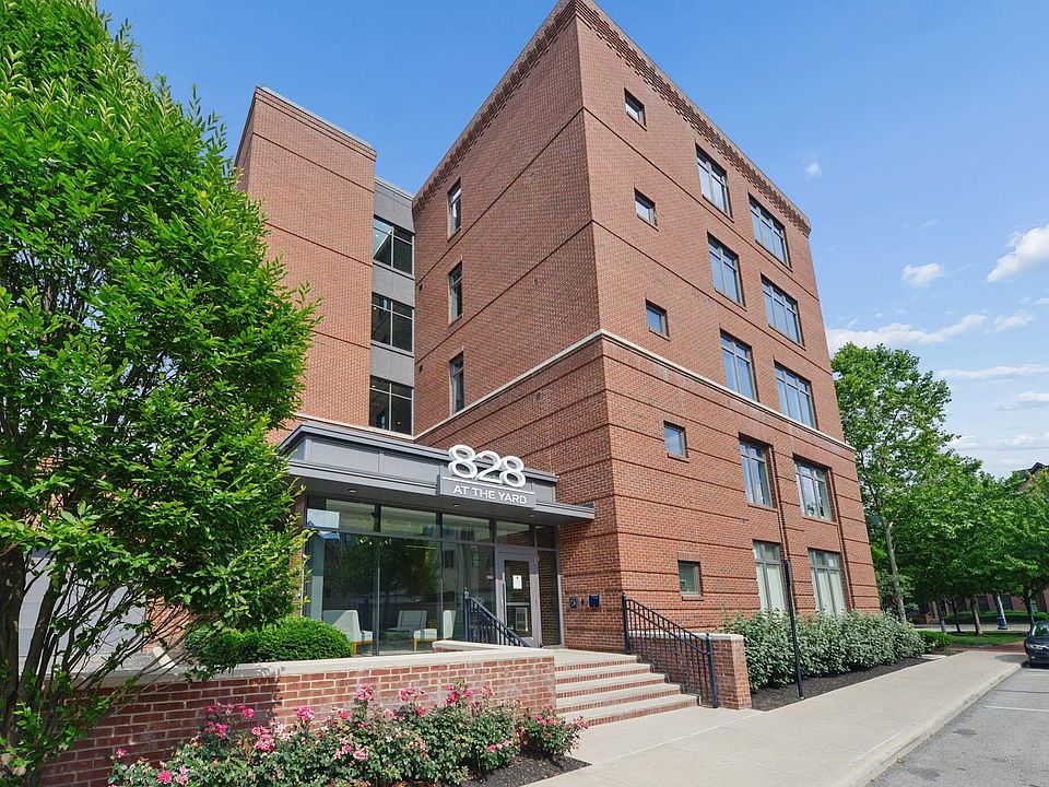 1st image of 828 Bobcat Ave #207