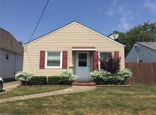 13612 Carrington Ave, Cleveland, OH