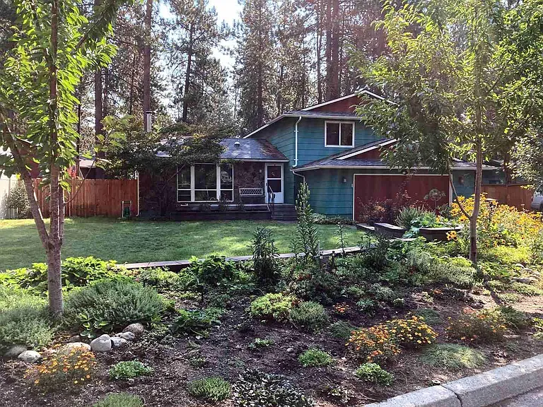 413 S Ponderosa Loop — Photo 2