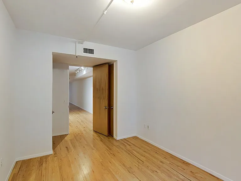 41 John St #3A — Photo 8