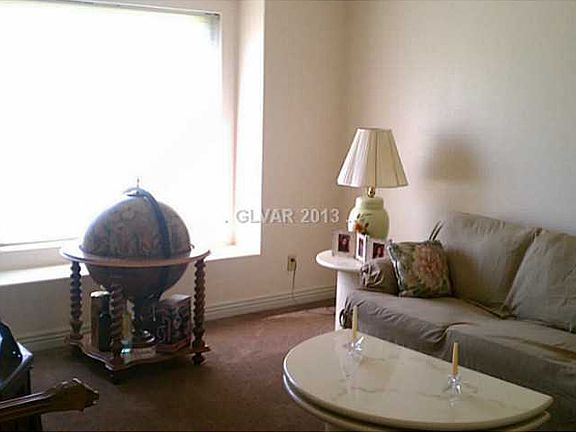 5th image of 8037 N Echo Cliff Ln