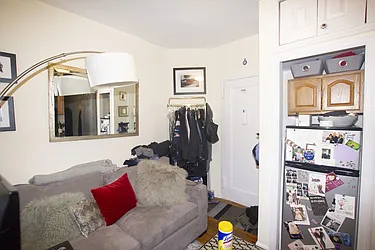 Rented by Jonis Realty