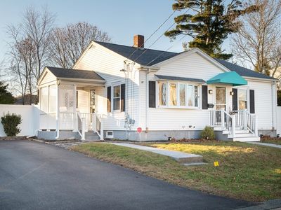 395 Hawes St, New Bedford, MA, 02745