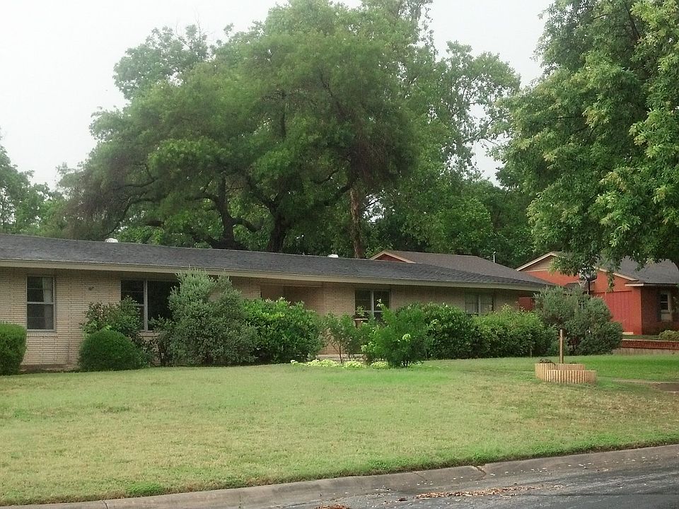 Corner Lot