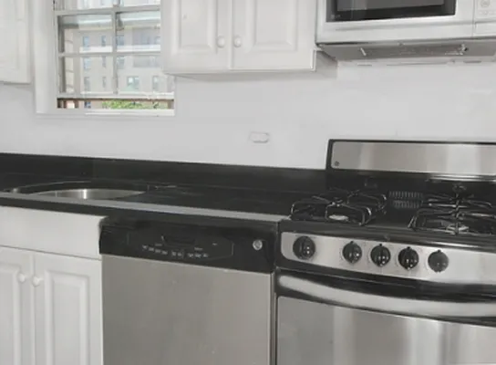 Rented by Citi Habitats | media 10