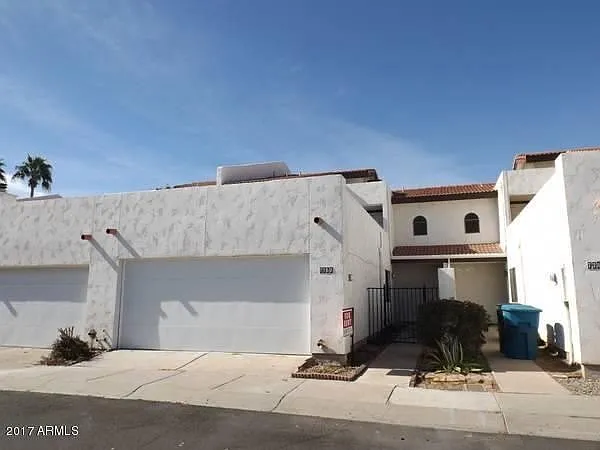 7762 N 19th Dr — Photo 4