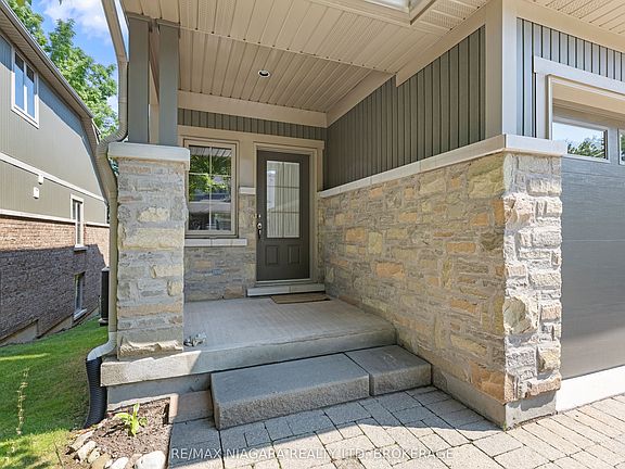 2nd image of 1398 Pelham St #33
