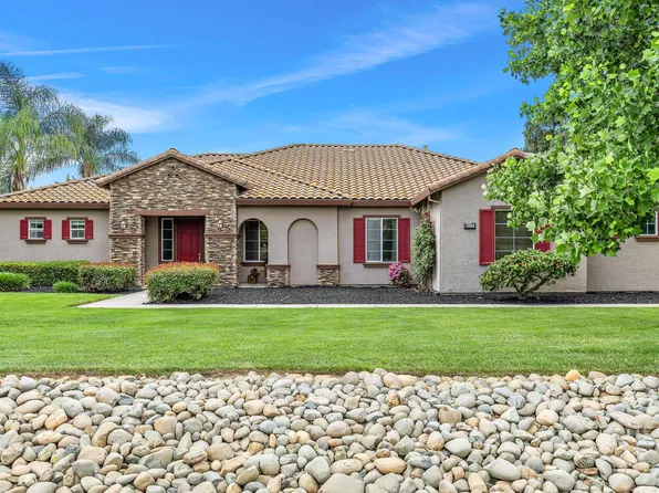 10174 Atlantis Dr, Elk Grove, CA 95624