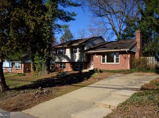 5217 Queensberry Ave, Springfield, VA 22151