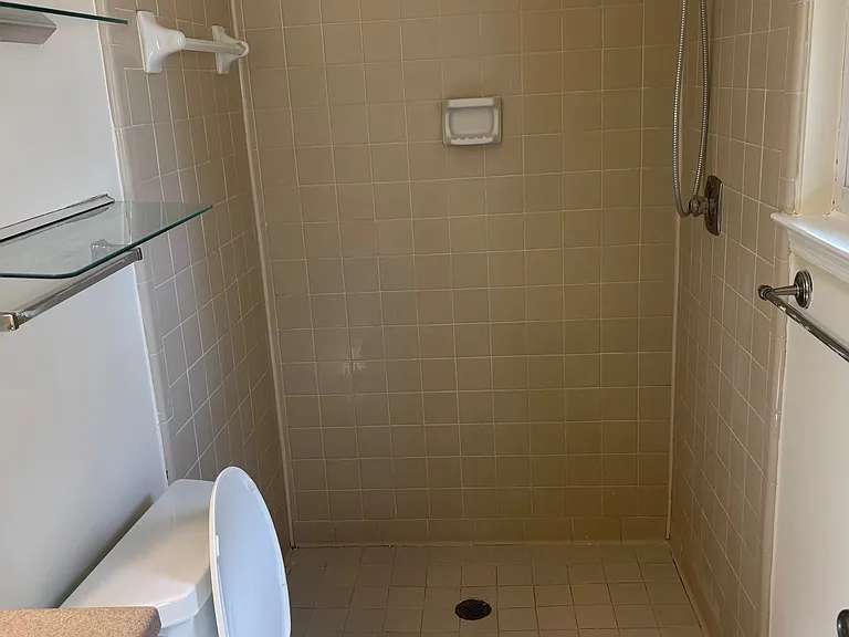 209 Whittington Dr — Photo 15