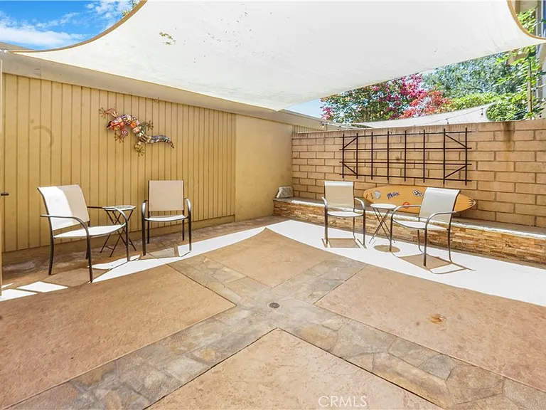 18195 Canyon Ct — Photo 16