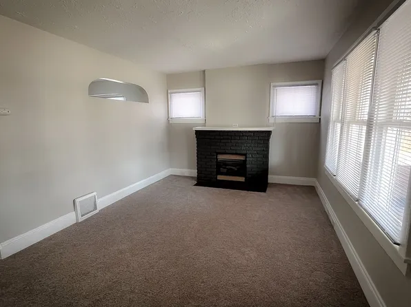 560 Gridley Ave #A, Akron, OH 44306