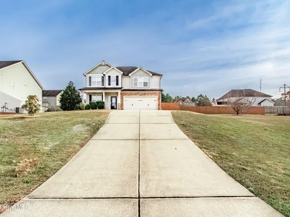 99 Kentucky Derby Lane, Lillington, NC 27546