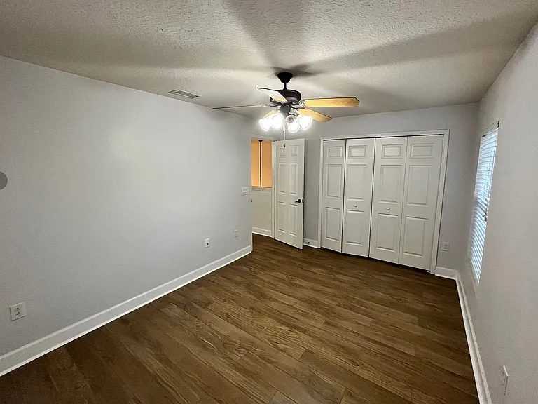 3641 Titanic Cir — Photo 23