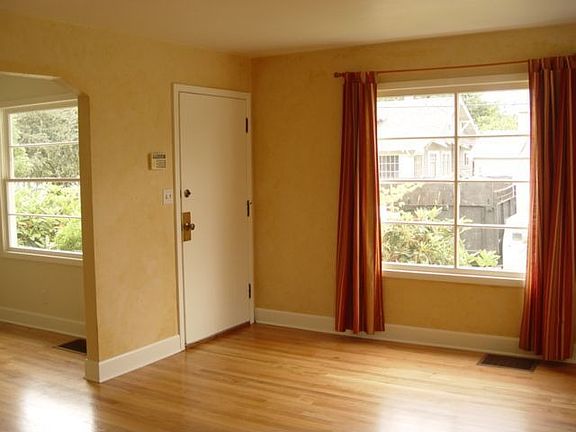 FORMAL DINING RM
