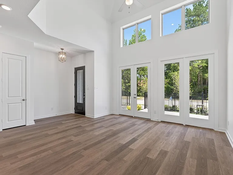 113 Cypress Pond Pl — Photo 16