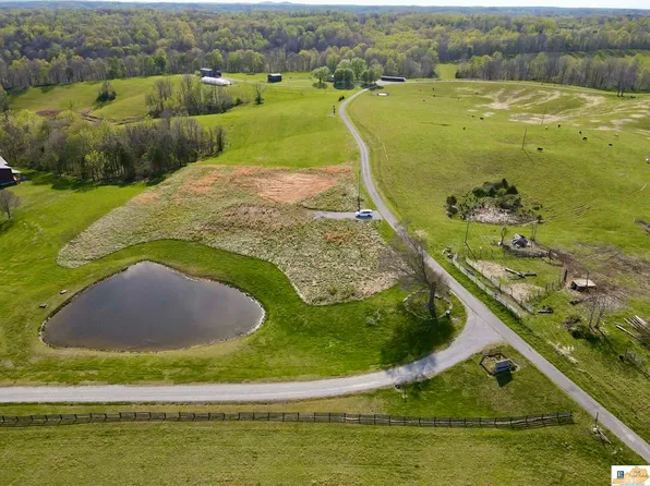 5-7 Megans Way, Burkesville, KY 42717