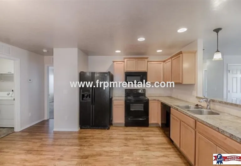 11343 W Allerton St — Photo 6