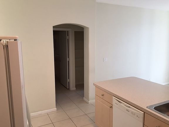 5th image of 4062 Lake Tahoe Cir