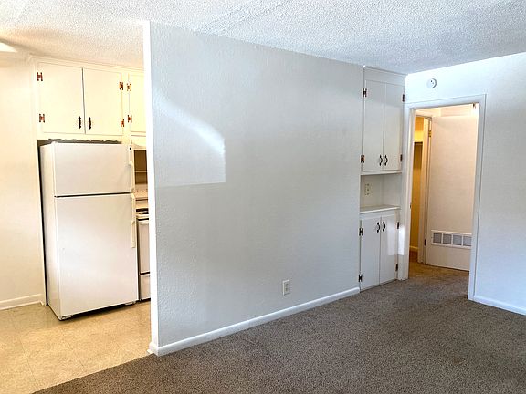 3rd image of 1630 S Baltimore Ave #3