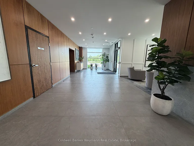 1880 Gordon St #807 — Photo 18