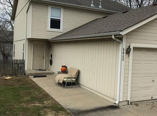 504 SW Jefferson St #A, Lees Summit, MO 64063