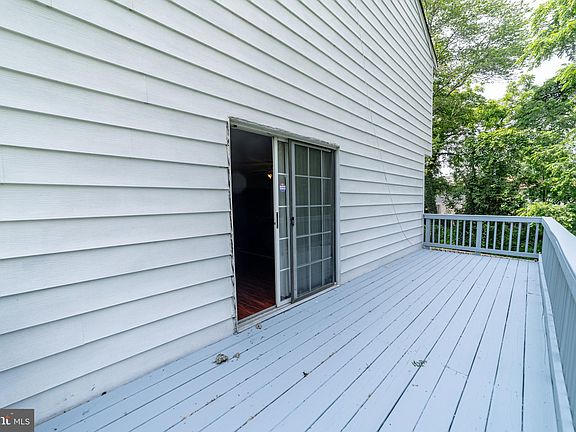 4th image of 4620 Woodway Pl