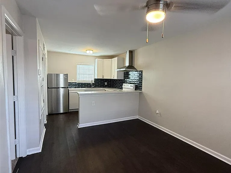 1824 Thonig Rd #14 — Photo 7