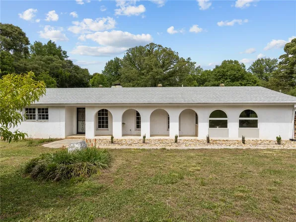 263 Flat Rock Rd, Liberty, SC 29657