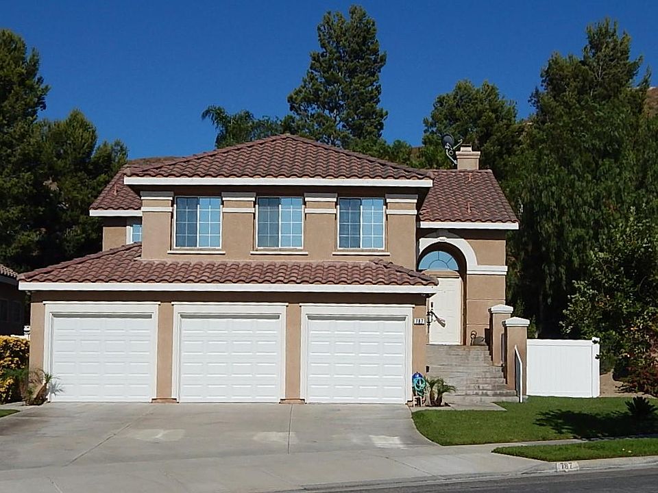 1st image of 787 Villa Montes Cir