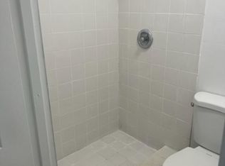 60 NE 76th St #3, Miami, FL 33138