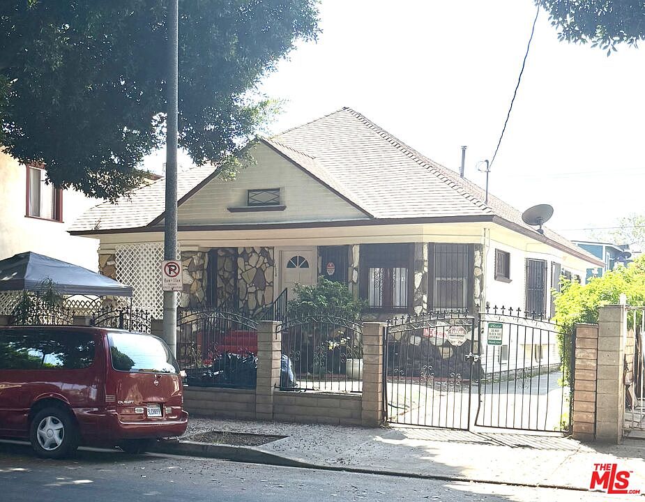 1st image of 1434 W 22nd St