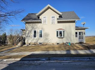 1500 Roosevelt Ave, NEW HOLSTEIN, WI