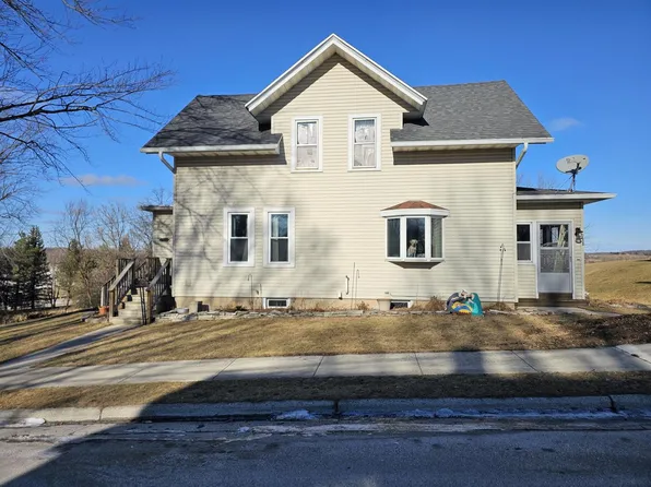 1500 Roosevelt AVENUE, New Holstein, WI 53061