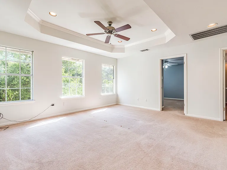 6911 Gentle Oak Dr — Photo 21