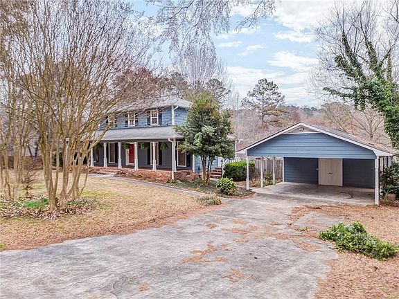 3rd image of 412 Pheasant Run SE