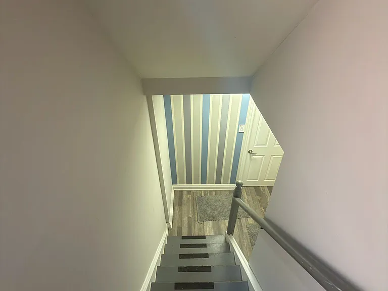 5668 Shillington Dr #BASEMENT — Photo 1