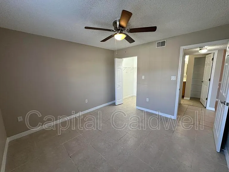 209 Lake Brook Cir #LB103 — Photo 28
