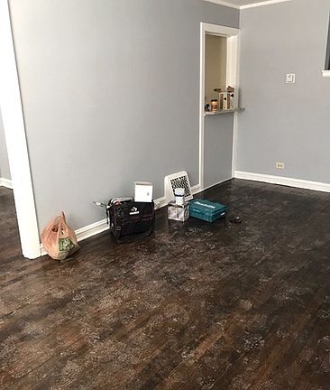 5th image of 330 Hyde Park Ave