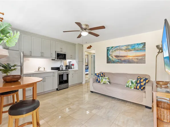 236 Liliuokalani Ave APT 201, Honolulu, HI 96815