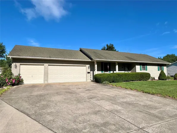 110 Meadow Ln, Montgomery City, MO 63361