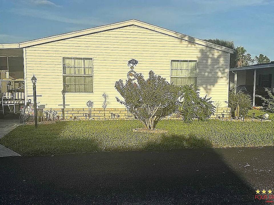 1st image of 80 Fountain Dr