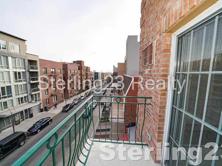 31-56 37th St #4F — Photo 10