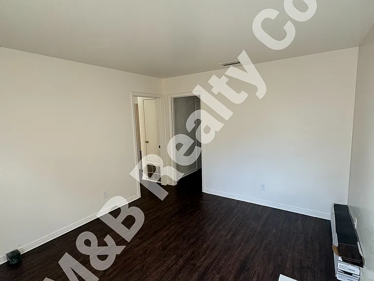 666 Palm St #3 — Photo 3