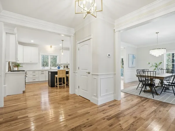 95 Stony Brook Ln, Norwell, MA 02061