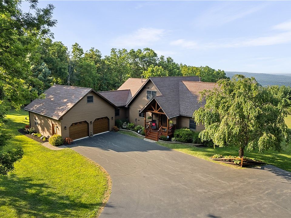 1st image of 279 Shaffer Rd