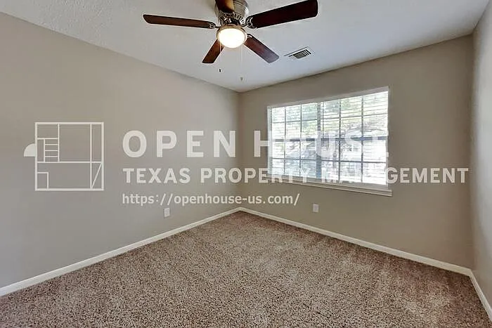 8427 Burwood Park Dr — Photo 15
