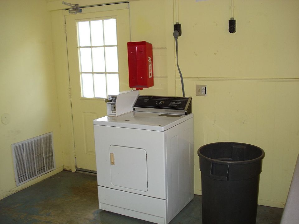 laundry on site