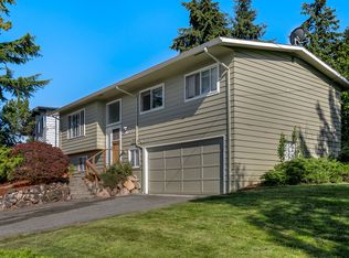 1703 S 258th St, Des Moines, WA 98198